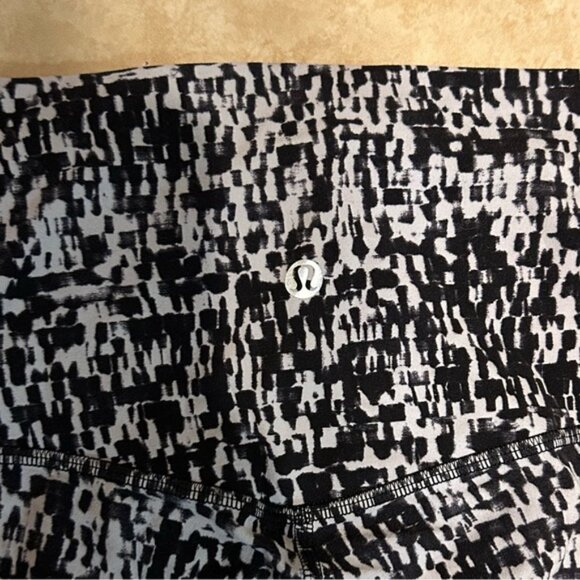 Lululemon Align Pant II 25"Urban Block Ice Grey Black - Picture 7 of 7